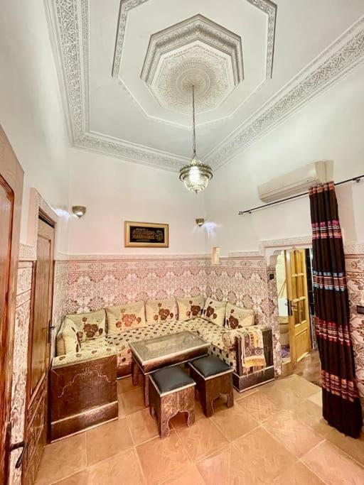 Sherifa House Marrakesh Eksteriør bilde