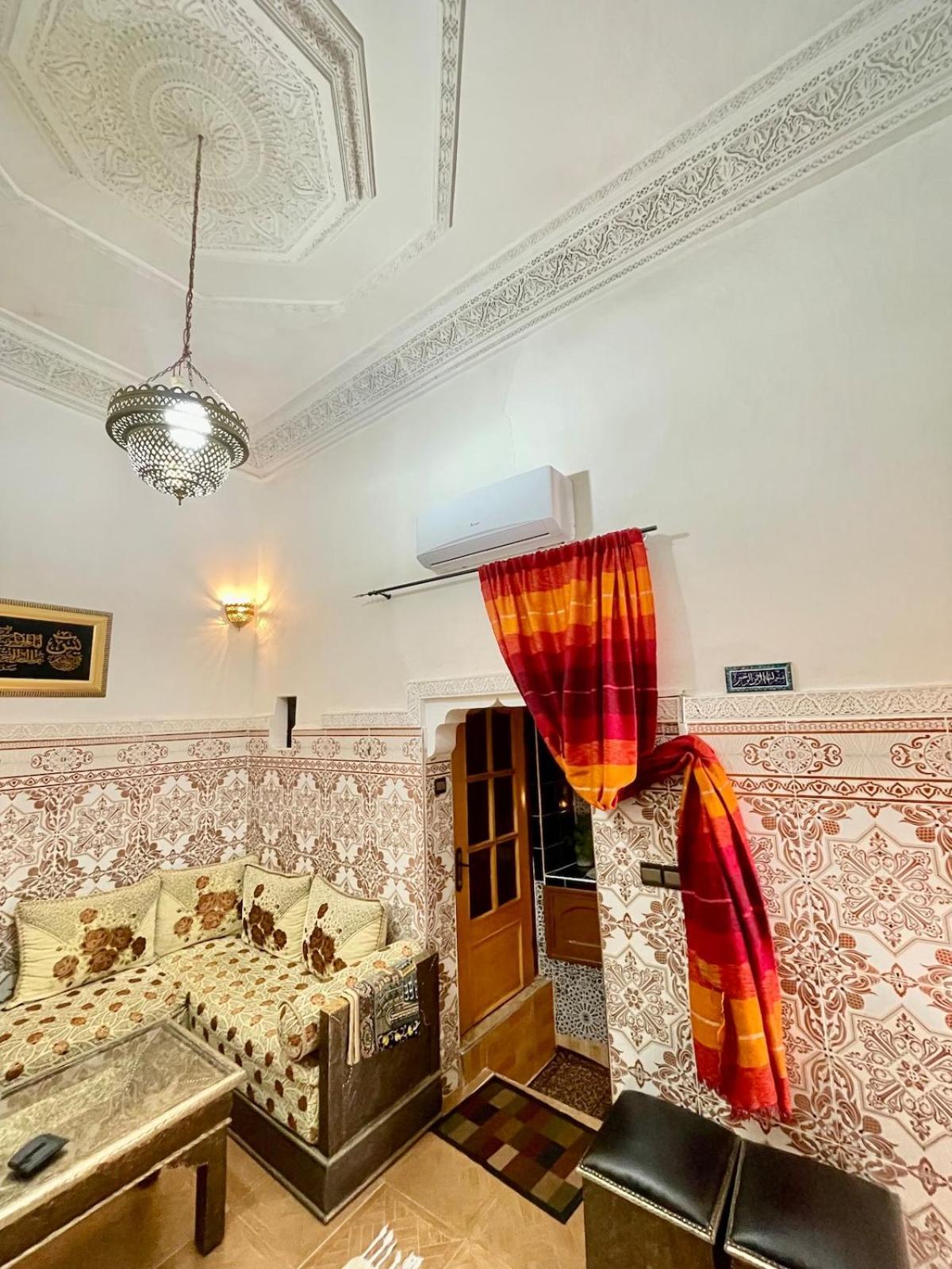 Sherifa House Marrakesh Eksteriør bilde